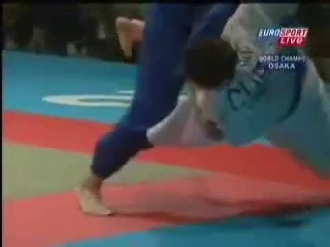 JUDO 2003 World Championships: Karina Bryant (GBR) - Daima Beltran (CUB)