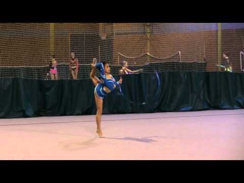 Happy Trophy 2013   Aya Courouble   Demo Hoepel