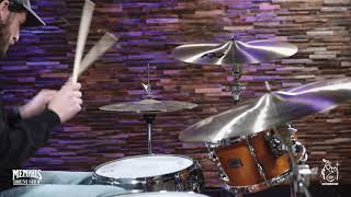 Video thumbnail for Meinl 16" Byzance Extra Dry Medium Thin Hi-Hats - 1019/1483g (B16EDMTH-1113021F) by Memphis Drum Shop