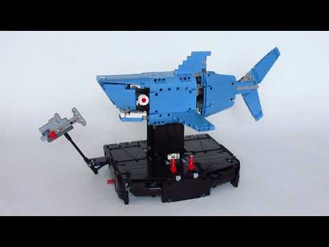 Tomik's Lego Shark Mk II Built out of Set 42066