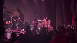 Broods - Peach Live 22/04/23