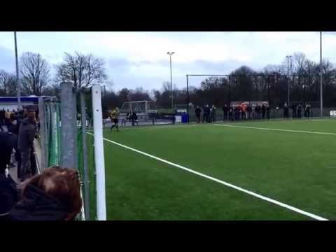 LAC Frisia 1883 komt in de slotfase, dankzij Patrick Hoving, op 2-2 tegen LSC '1890.