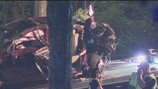 3 teens killed in Alpharetta crash that shut down road for hours