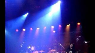 Crash - Turn To Dust