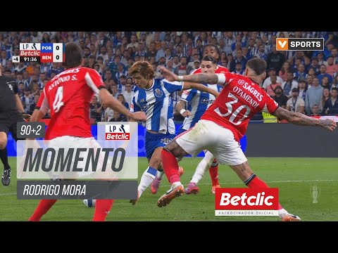 Mora atira à trave | FC Porto - Benfica (Liga 25/26 #8)