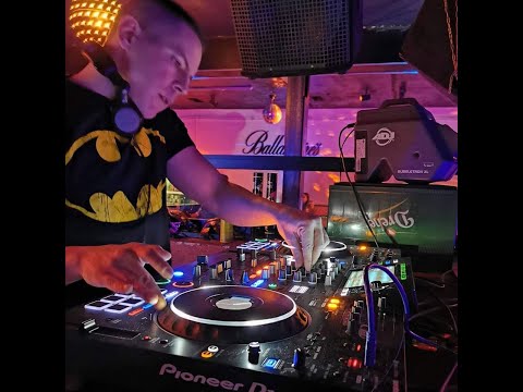 DJ BRK - Emlékek éjszakája Mix 2 (BRK's Birthday Mix)