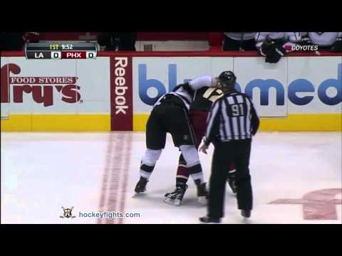 Kevin Westgarth vs Paul Bissonnette