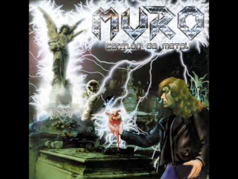 Muro Corazón de Metal