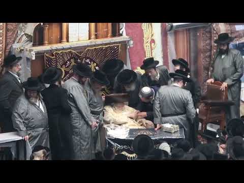 Zos Chanukkah 5786 with Toldos Avrohom Yitschok Rebbe 