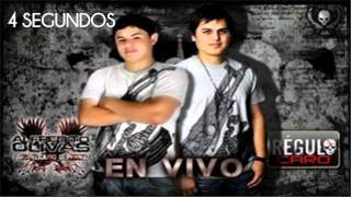 Alfredito Olivas y Regulo Caro - 4 Segundos En Vivo