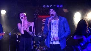 Personal, Neus Ferri y Alejandro Parreño en el Loco Club de Valencia.