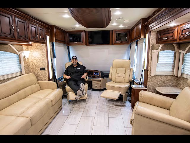 Preview image of 2014 Newmar Ventana 4039 (17U220028) youtube video