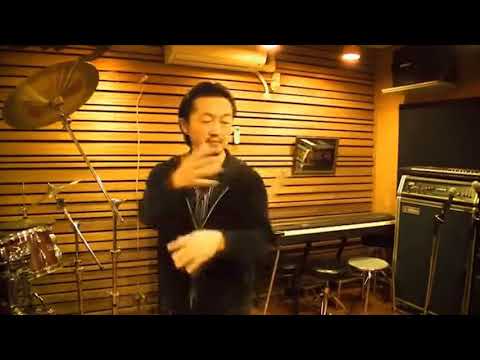 Saturn Magic -Air Dancing (Gimmicks and DVD Instruction) by Higpon - Trick