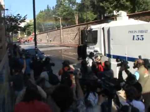 Police Attack Anti IMF Protesters