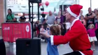 preview picture of video 'Darling Harbour Santa Fest - 2014'
