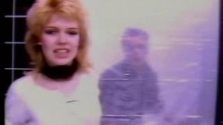 Kim Wilde - Chequered Love - 1981