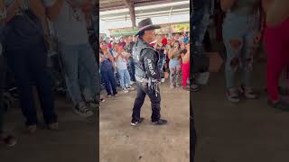 Bronco 956 y su pasito viral #dance #956valley #dancegenre #dancemusic #foryou #dancing #lapulga