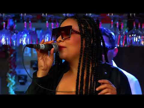 Me La Pago Yo - Integración CASANOVA (Visualizer)