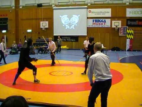 Hans Jörnlind (red) vs. Dennis Ljungqvist (blue) 02 - rapier and dagger finals - swordfish 2011