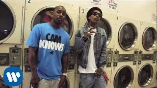 Wiz Khalifa - The Bluff ft. Cam&#39;ron [Official Video]