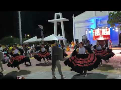 DANZARES COLOMBIANOS DE FACATATIVA EN EL PASO CESAR 2