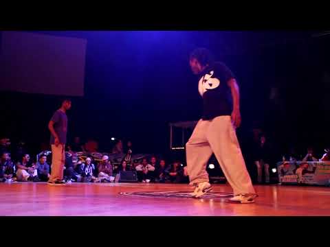BATTLE LKS 2011 - 1/2 Final Hiphop -- Kefton vs Meech -- Hkeyfilms