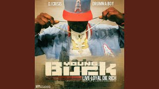 Car Clowdy (feat. The Outlawz)