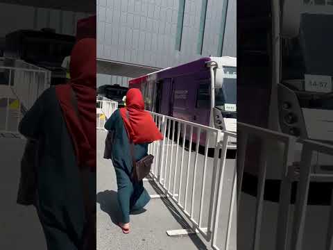 Cobus - aeroporto de Doha - o grande ônibus