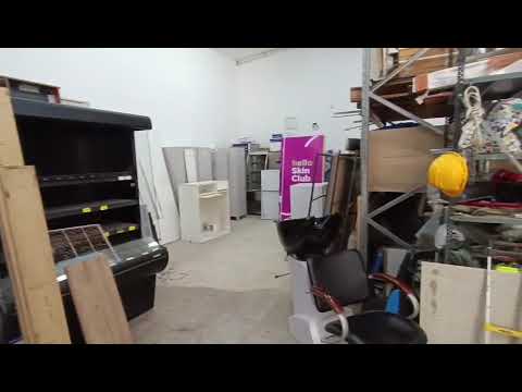 Video de YouTube - Local en Venta de 6 dormitorios  en Carrasco, Montevideo