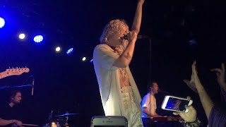 Hawaiian Party- Cub Sport ( Live )