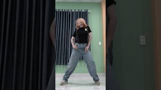 Download lagu Standing next to you (Slow jam remix)🎸💃 #bts #jungkook  #standingnexttoyou #slowjamremix mp3