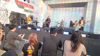 Download lagu The Rain - Kita dan Ketidakmungkinan PESTAPORA 2024 mp3 Download lagu The Rain - Kita dan Ketidakmungkinan PESTAPORA 2024 mp3