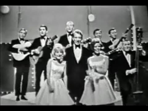 New Christy Minstrels - "Walk The Road" live 1965  Perry Como