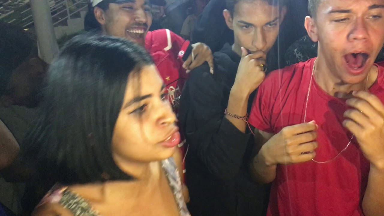 MC Lya (RJ) VS MC Anny (DF) - DESAFIO - GUERRA DO FLOW 2018