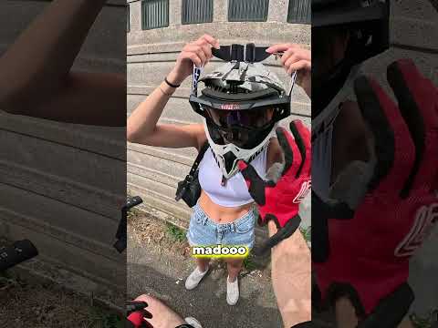 La Prima Volta di una 08 in Moto #motovlog #motorcycle #bikegirl