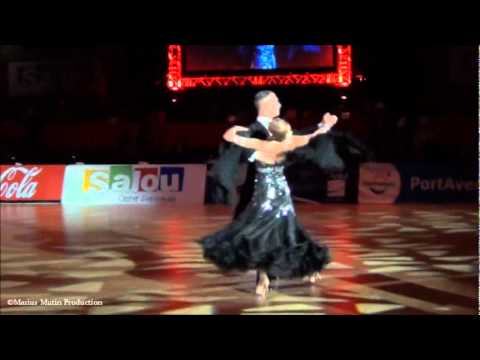 Salou 2011, International Open Standard - solo Viennese Waltz, Miha Vodicar & Nadiya Bychkova.wmv
