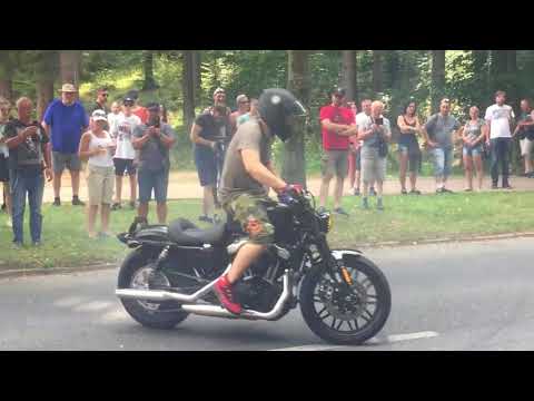 Harley-Stunt von Maciej "DOP" Bielecki beim Polish Bike Week 2018