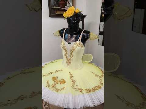 Stage costume F 0001 - video 26