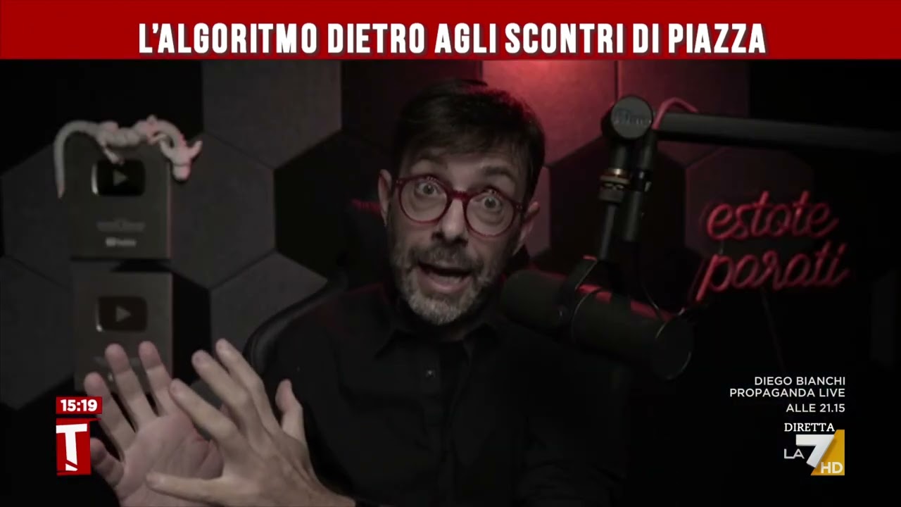 Quando la protesta parte dal web, intervista all'esperto di algoritmi Matteo Flora