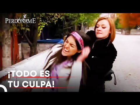 Handan Golpea A Bahar En La Calle | Perdóname