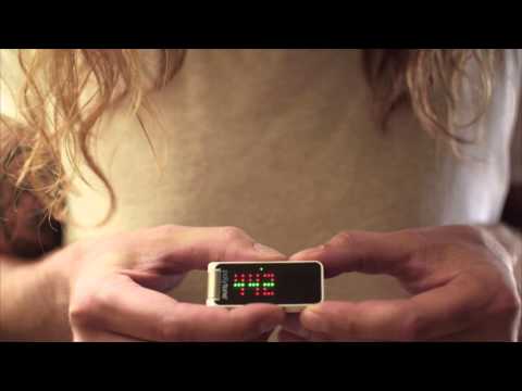 Polytune Clip Q&A "How do I switch reference pitch?"