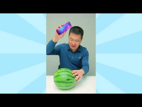 Image for YouTube video with title Xiaomi Redmi Note 7 breaks a watermelon! Hard test for durability 24.01.19 viewable on the following URL https://youtu.be/jbaEqCgrdoo