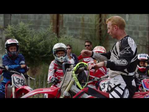 How to...make the perfect motocross start on sand