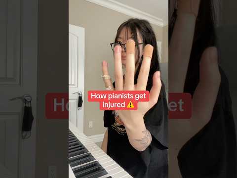 How pianists get INJURED 😭 #piano #cooked #relatable #fyp #shorts #donnermusic #pain #donnerddp95