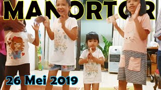 Download lagu Video anak kecil joget lucu tari manortor - tarian batak mendunia ! anak batak lucu tari tortor mp3