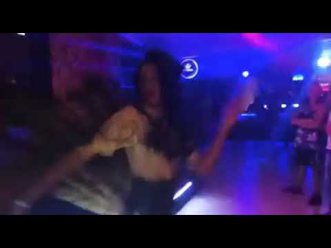 Jessie Tash feat Rakelly Rainha - Coroação de Mísses Point da Villa