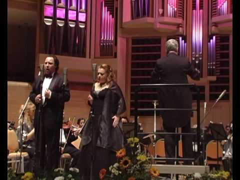 Luydmila Vorobyova & Yuriy Baranov, duet of Leonora and di Luna.