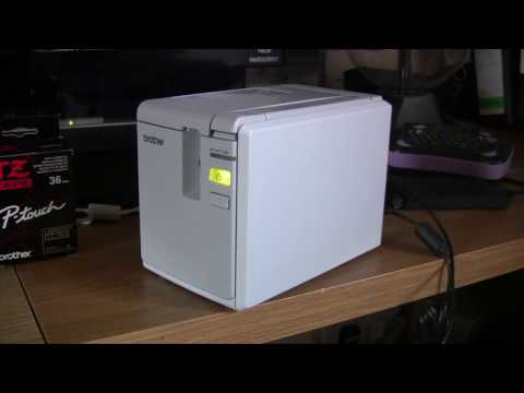 Impressora/fabricante de etiquetas Brother P-touch 9700PC