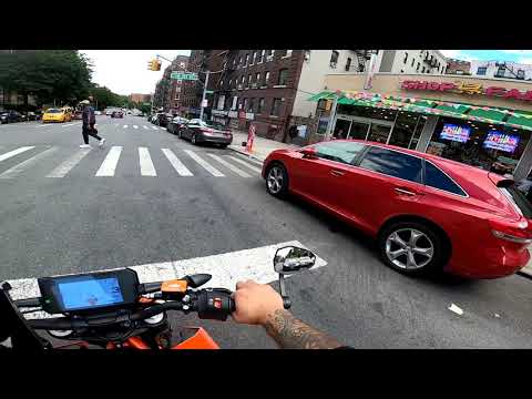 Vlog || 06 De Manhattan Para El Bronx ir a comer Cachapas y Mas. New York #Motovlog