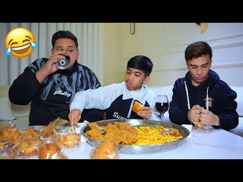 ‏من عندك أخوان تماسيح أكل 😂 #تحشيش ￼￼